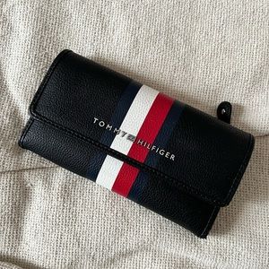 Tommy Hilfiger Wallet